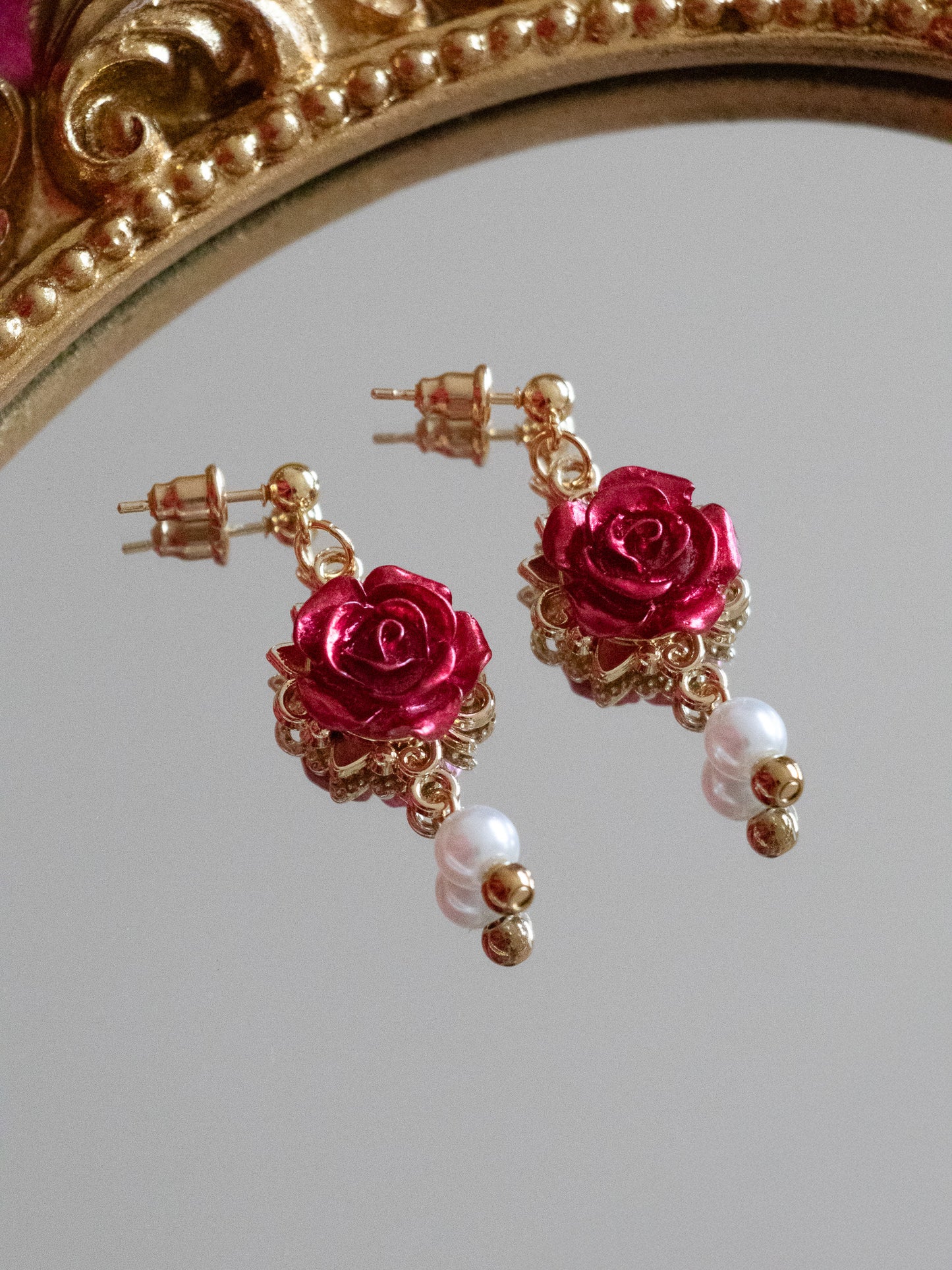 DÉCLARATION | Boucles d'oreilles rose