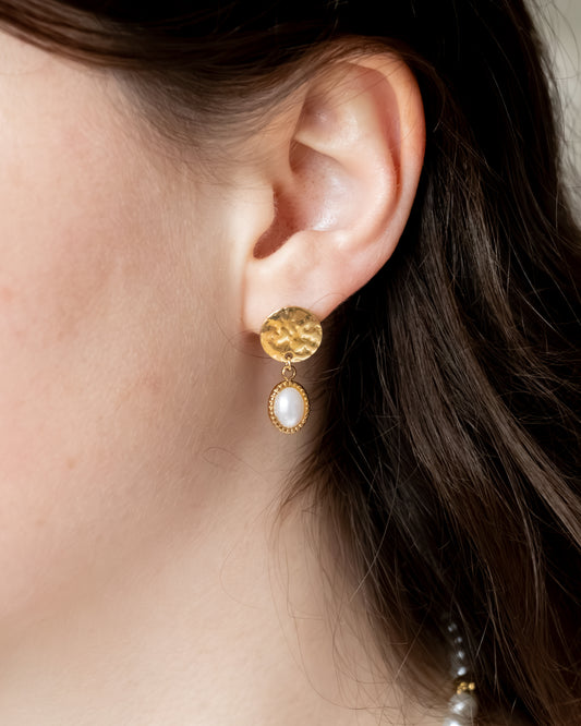 SERMENT | Boucles d'oreilles puces texturées et pendentif