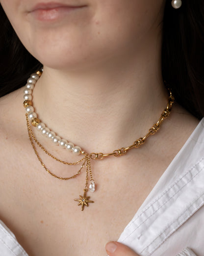 CONSTELLATION | Collier asymétrique perles et chaîne avec pendentif étoilé