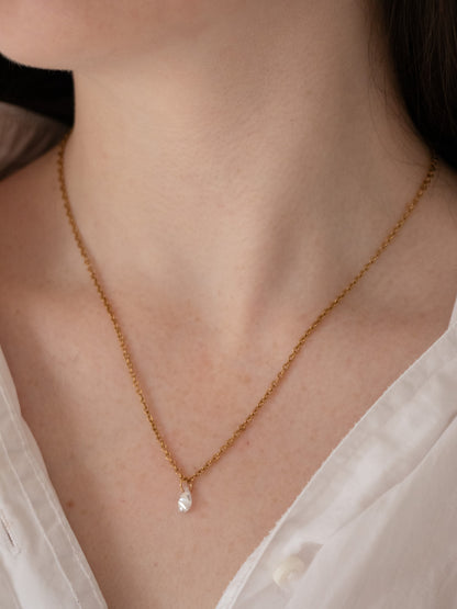 ÉVEIL | Collier fin avec pendentif zircon